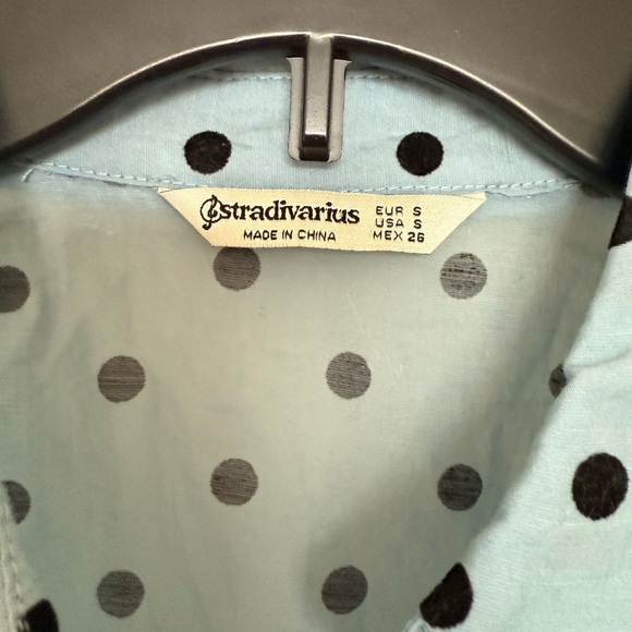 Stradivarius Light Blue Puff Sleeve Polka Dot Button Down Shirt- size S- EUC - Picture 3 of 10